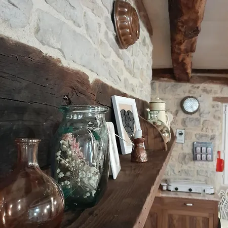 La Petite Authentique