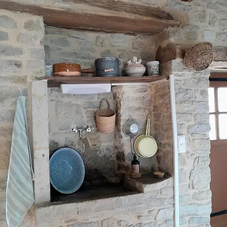 La Petite Authentique