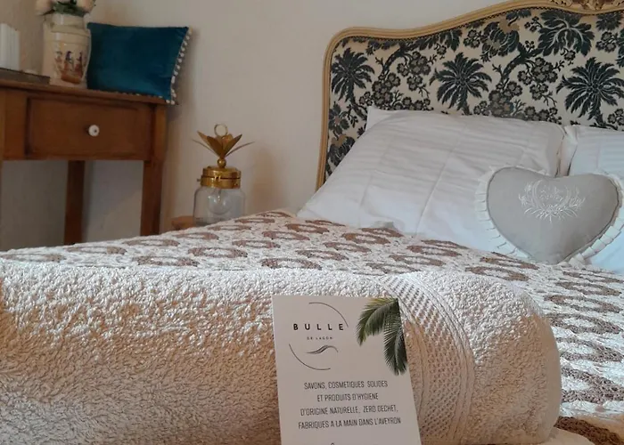 La Petite Authentique