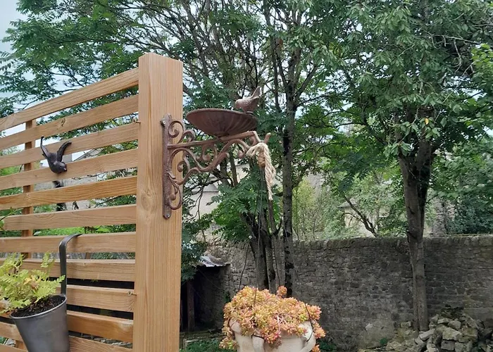 La Petite Authentique *